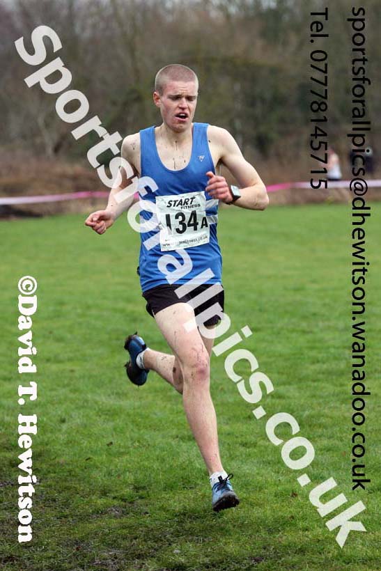 Senior mens Durham Cathedral Cross Country Relays, Maiden Castle, Durham. Photo: David T. Hewitson/Sports for All Pics